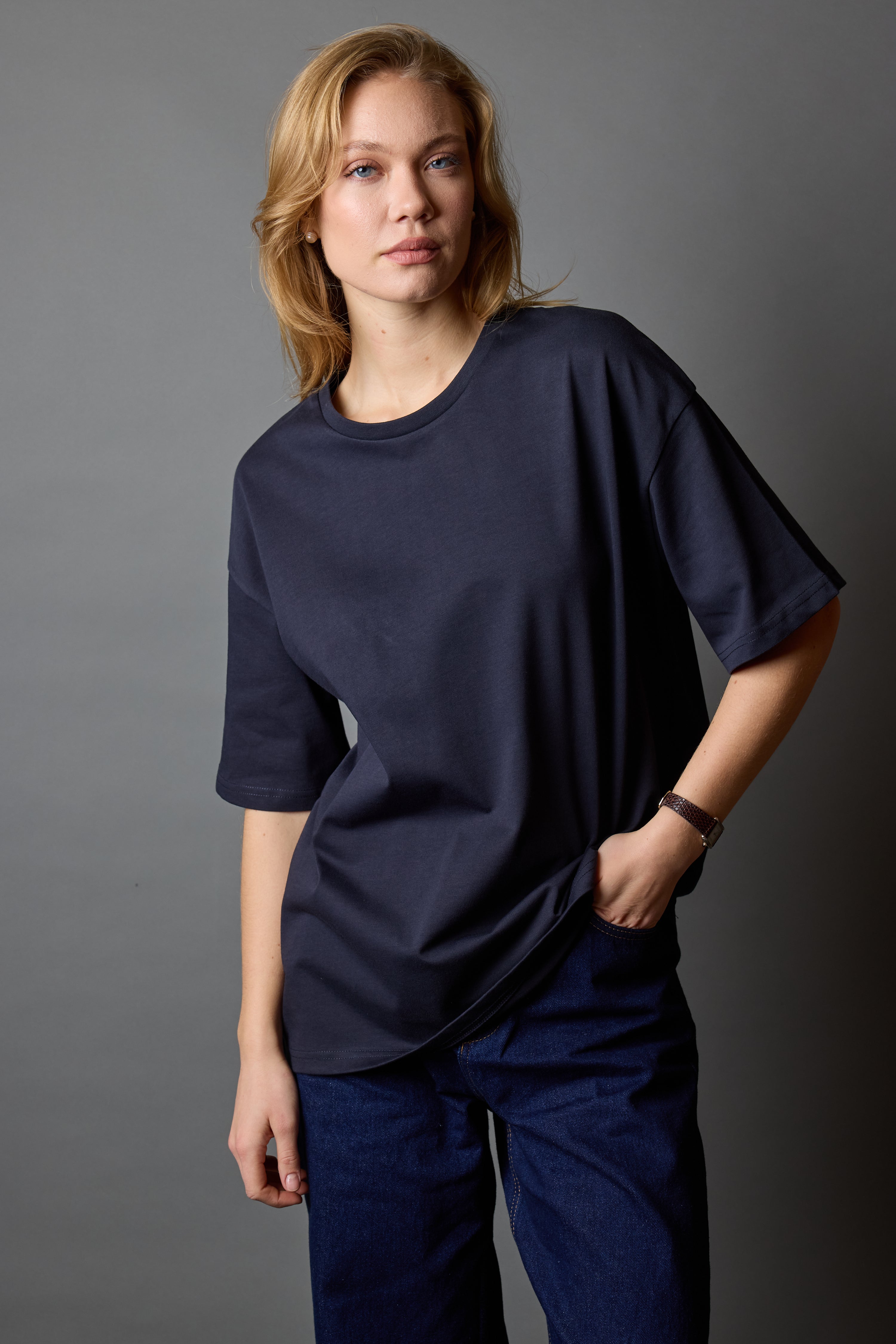 OVERSIZE KISA KOLLU PAMUK T-SHIRT LACİVERT